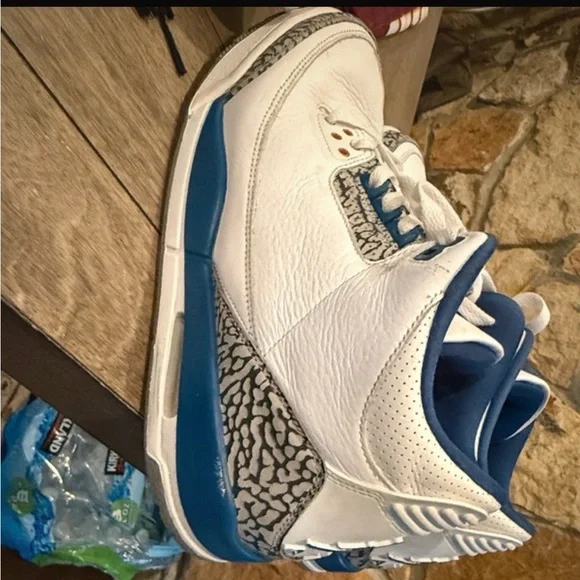 Jordan 3 Retro Wizards size 11 - Picture 13 of 15